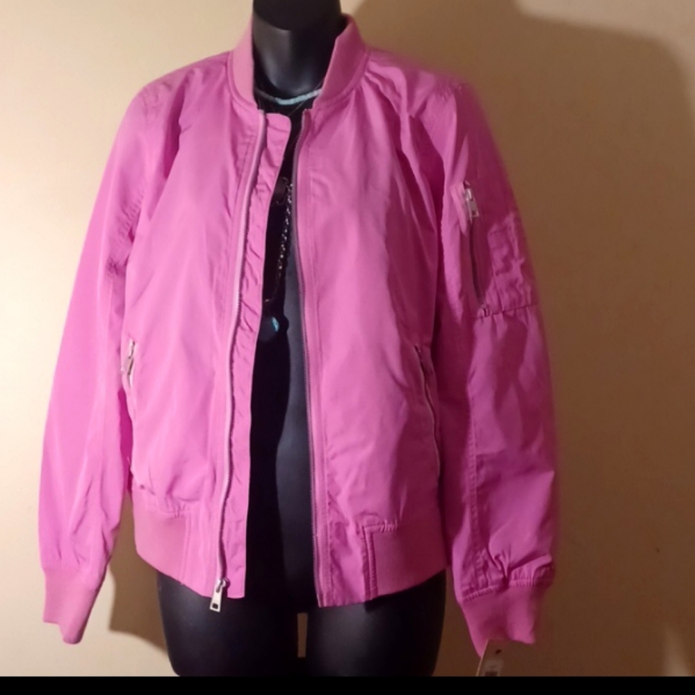 SALE!NWOT! Levi,pink,nylon,bomber,rain,baseball style,jacket! Sz.S